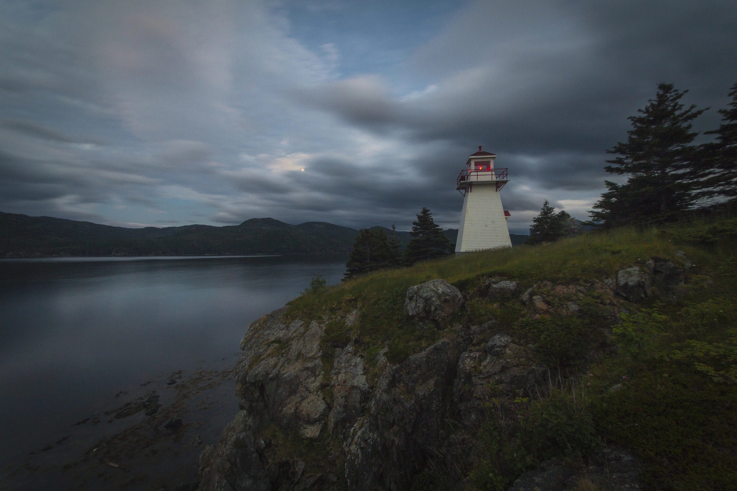 Woody_Point,_Gros_Morne_National_Park,_Newfoundland_and_Labrador[1].webp